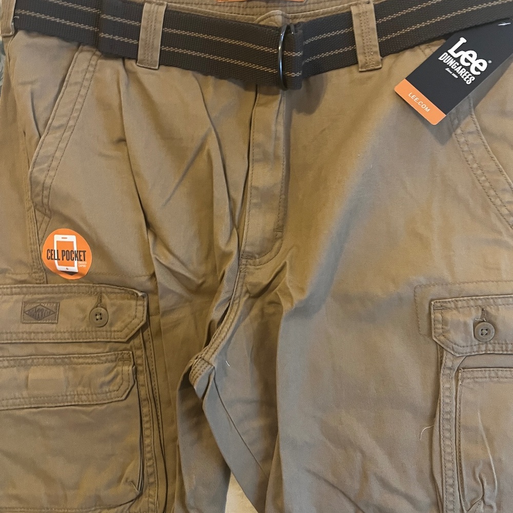 NEW Lee Dungaree's Cargo Shorts